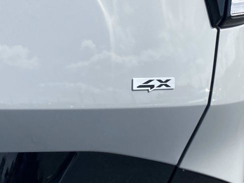 Used 2024 Kia Sportage SX AWD/4WD image 6