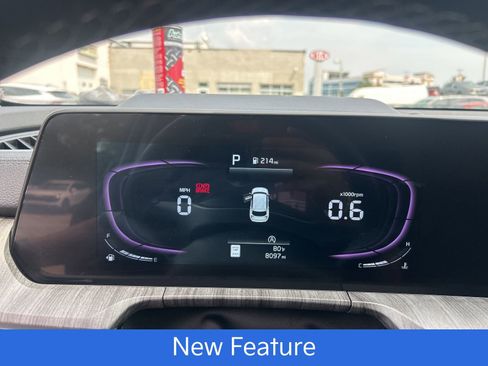 Used 2024 Kia Telluride EX image 12