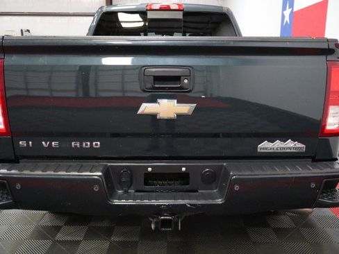 Used 2018 Chevrolet Silverado 1500 High Country AWD/4WD image 12