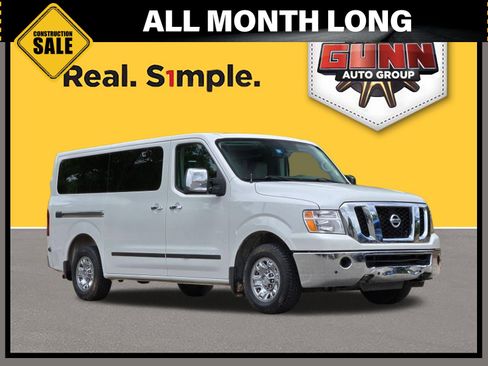 Used 2020 Nissan NV 3500 SL RWD image 1