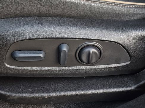 Used 2022 Chevrolet Blazer Premier w/ Enhanced Convenience Package image 13