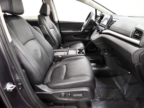 Certified 2025 Honda Odyssey EX-L image 19