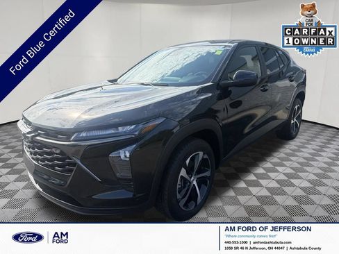 Used 2024 Chevrolet Trax RS FWD image 1