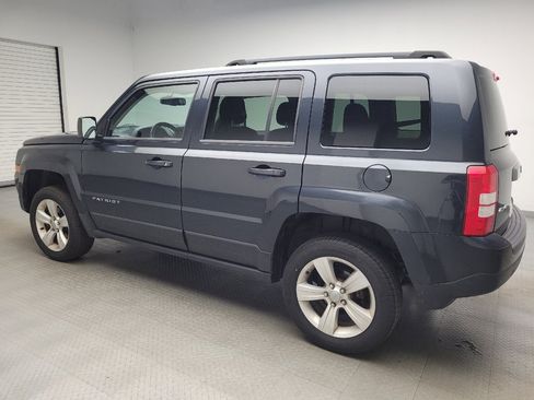 Used 2014 Jeep Patriot Latitude w/ Sun/Sound Group AWD/4WD image 3