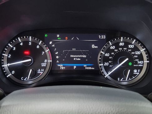 Used 2021 Toyota Highlander XLE FWD image 34