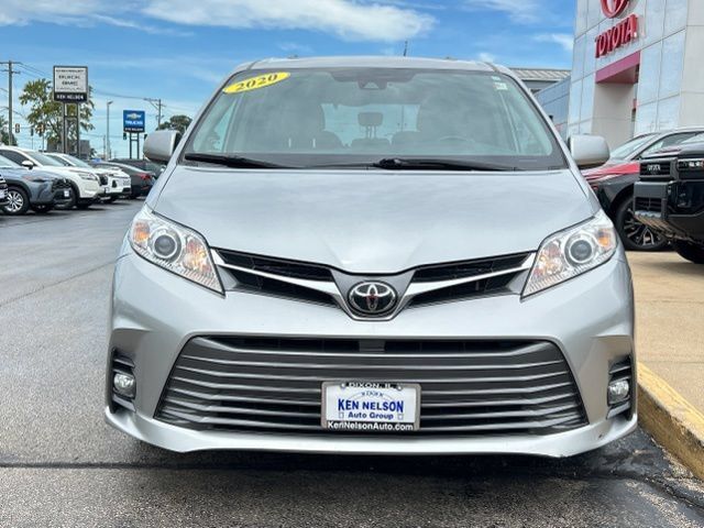 Used 2020 Toyota Sienna XLE FWD image 2