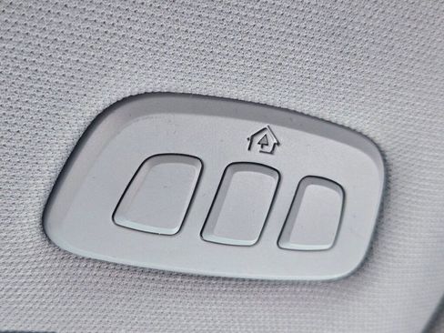 Certified 2021 Lincoln Corsair AWD w/ Equipment Group 101A image 30