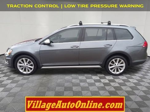 Used 2017 Volkswagen Golf Alltrack SE image 9