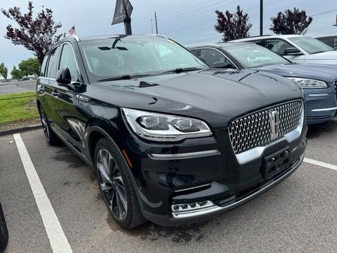 Used 2024 Lincoln Aviator Reserve w/ Equipment Group 201A AWD/4WD image 3