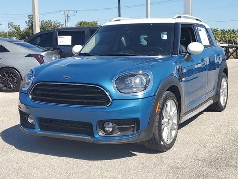 Used 2019 MINI Cooper Countryman w/ Storage Package image 3