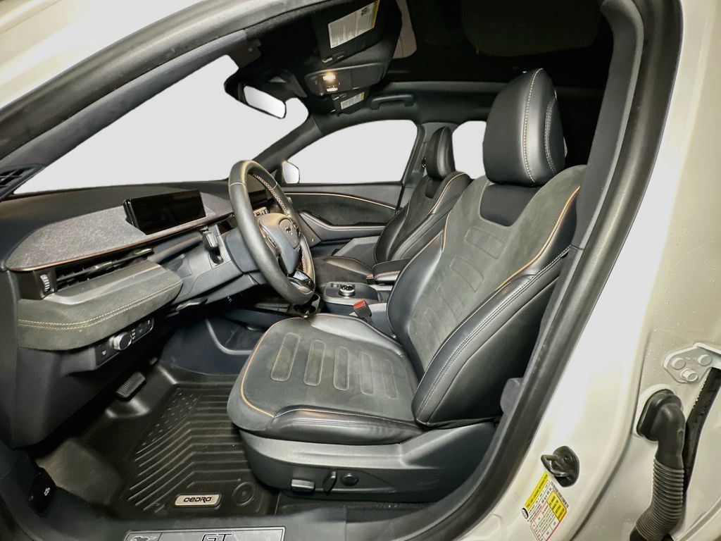 Certified 2022 Ford Mustang Mach-E GT AWD/4WD image 17