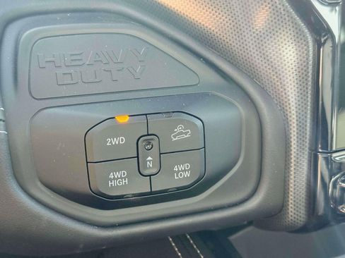 New 2026 RAM 2500 Limited AWD/4WD image 22
