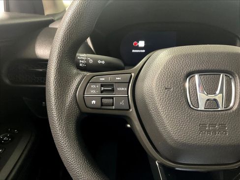 Used 2025 Honda HR-V LX image 22