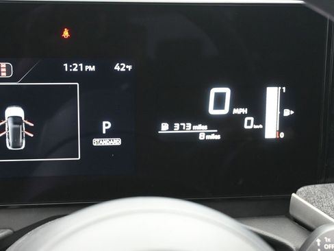 New 2026 Nissan Kicks S image 8