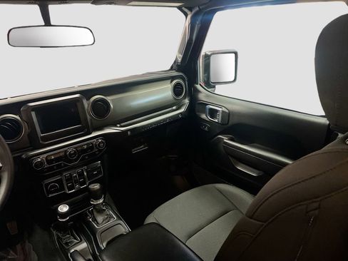 Used 2023 Jeep Wrangler Unlimited Sport image 21