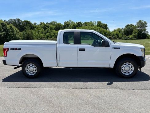 Used 2017 Ford F150 XL w/ Equipment Group 101A Mid AWD/4WD image 2