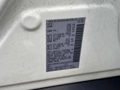 Used 2018 Nissan Rogue SL FWD image 30