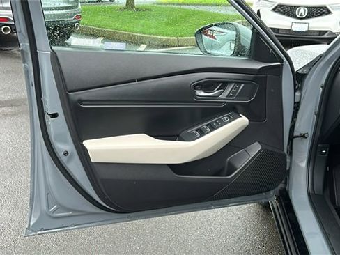 Used 2025 Honda Accord EX-L image 9