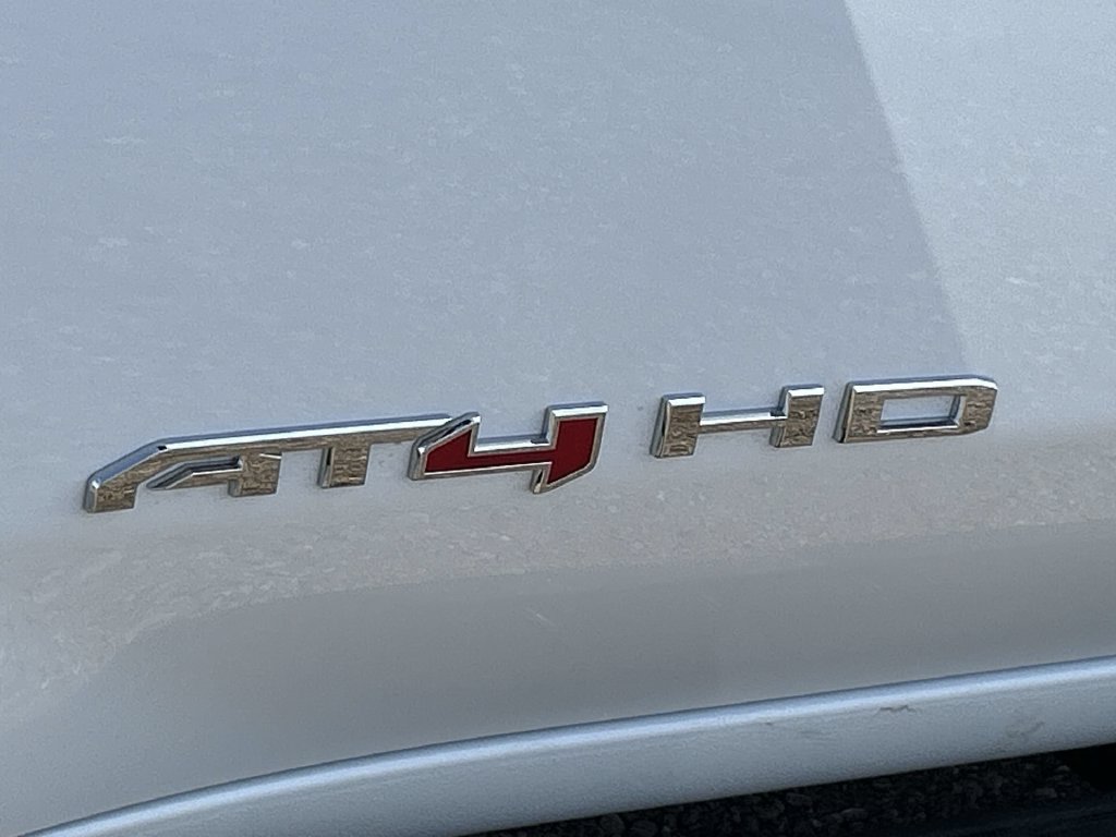 New 2026 GMC Sierra 2500 AT4 w/ AT4 Premium Plus Package AWD/4WD image 32