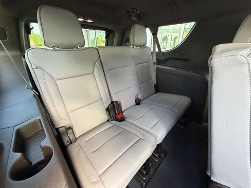 New 2026 GMC Yukon XL Elevation AWD/4WD image 34