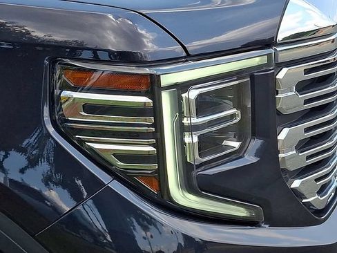 Used 2024 GMC Sierra 1500 Denali w/ Technology Package AWD/4WD image 28