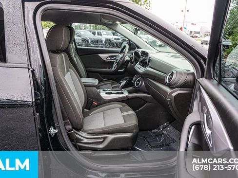 Used 2025 Chevrolet Blazer LT FWD image 23