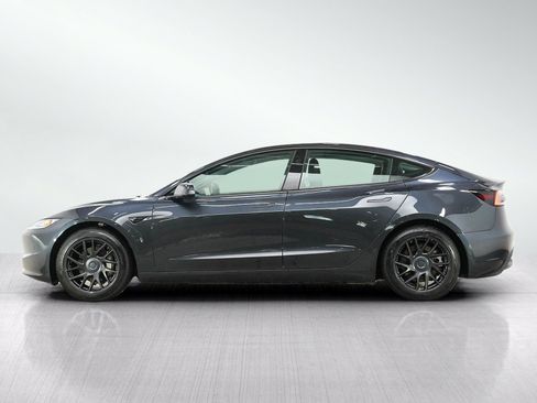 Used 2024 Tesla Model 3 Standard Range RWD image 2
