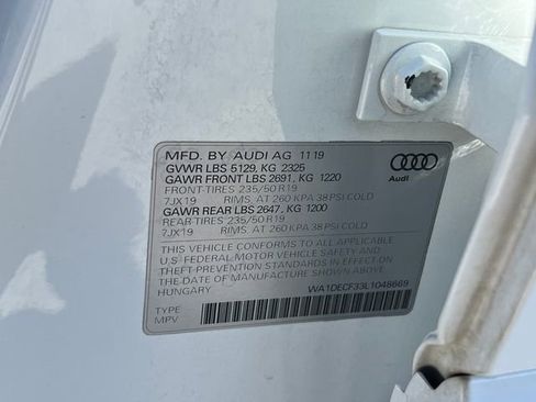 Used 2020 Audi Q3 2.0T Premium w/ Convenience Package image 28