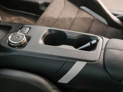 Used 2020 Ford Mustang Shelby GT500 w/ Carbon Fiber Track Pack image 54