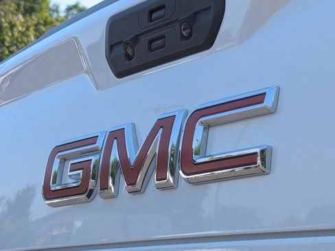 Used 2021 GMC Sierra 1500 Elevation AWD/4WD image 33
