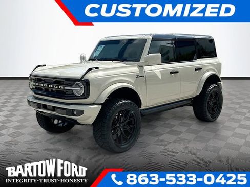 New 2026 Ford Bronco Outer Banks AWD/4WD image 1