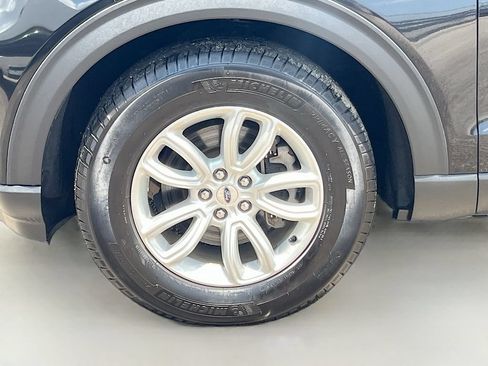 Used 2020 Ford Explorer 2WD image 30
