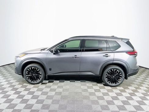 New 2026 Nissan Rogue SV FWD image 4