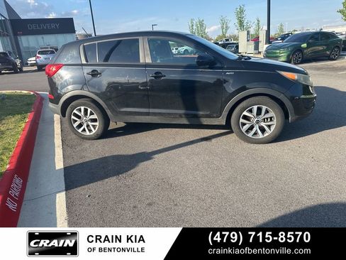 Used 2016 Kia Sportage LX image 5