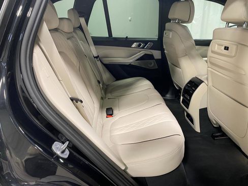 Certified 2023 BMW X5 M50i w/ Executive Package image 18