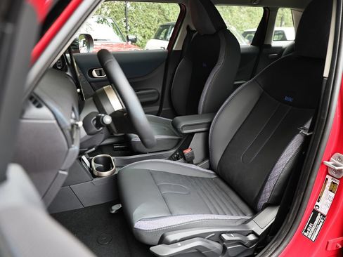 New 2026 MINI Cooper 4-Door Hardtop FWD image 20