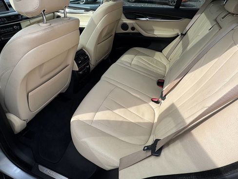 Used 2016 BMW X5 xDrive40e image 14