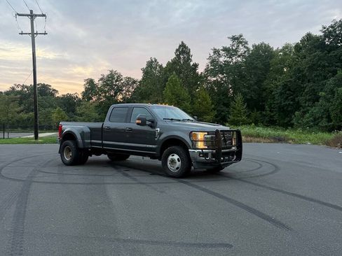 Used 2017 Ford F350 Lariat w/ FX4 Off-Road Package AWD/4WD image 30