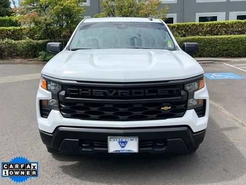 Used 2024 Chevrolet Silverado 1500 W/T AWD/4WD image 2