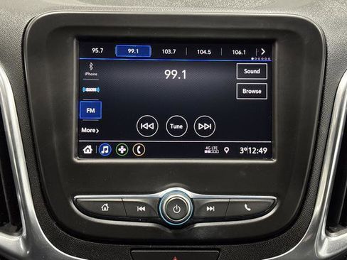 Used 2021 Chevrolet Equinox LT image 17