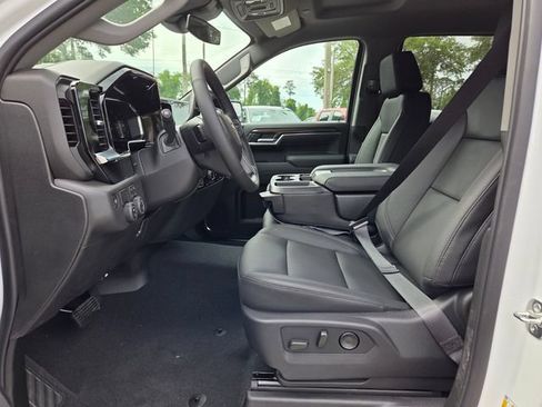 New 2026 Chevrolet Silverado 1500 LT w/ Safety Package RWD image 14