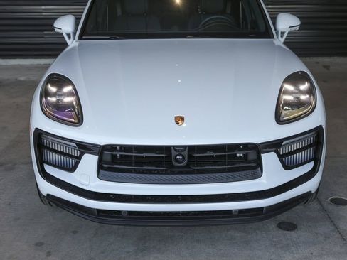 New 2026 Porsche Macan S AWD/4WD image 11