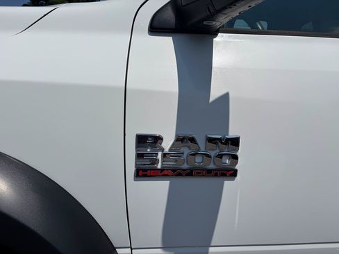Used 2014 RAM 5500 Tradesman w/ Power & Remote Entry Group AWD/4WD image 11