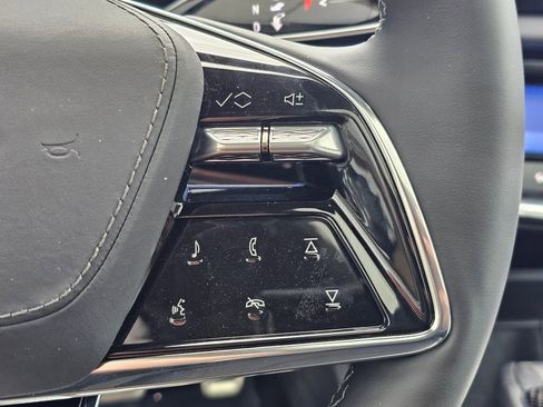 New 2026 Cadillac Optiq V AWD/4WD image 25