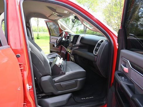 Used 2019 RAM 2500 Big Horn AWD/4WD image 18