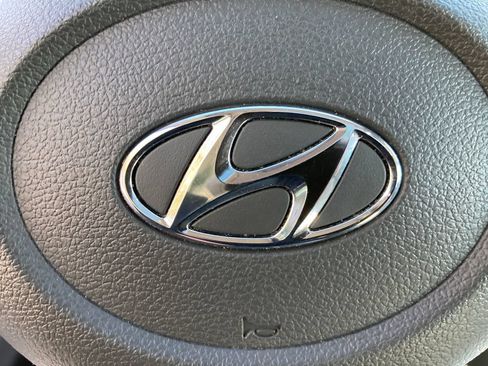 Used 2022 Hyundai Sonata Limited w/ Cargo Package FWD image 26