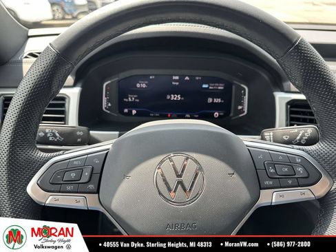 Certified 2023 Volkswagen Atlas Cross Sport SEL R-Line AWD/4WD image 22