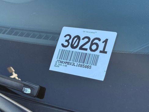 Used 2020 Toyota C-HR Limited image 34