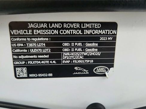 Used 2023 Land Rover Range Rover SE image 64