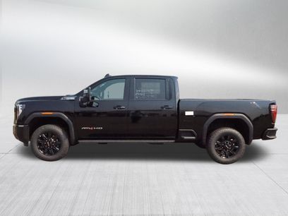 New 2026 GMC Sierra 2500 AT4 w/ AT4 Premium Plus Package